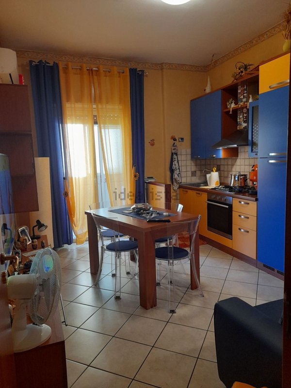 appartamento in vendita ad Aci Castello in zona Ficarazzi