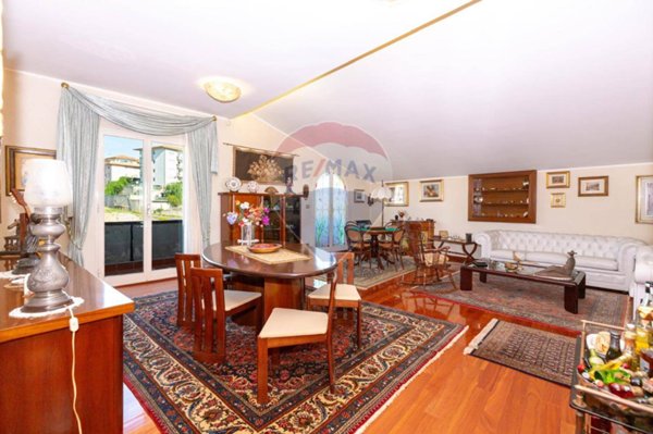 appartamento in vendita ad Aci Castello in zona Aci Trezza