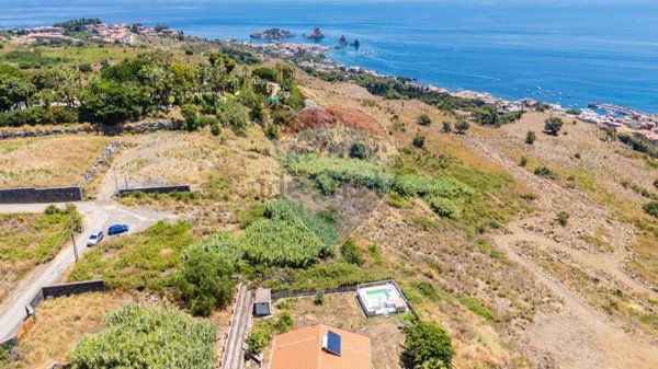 villa in vendita ad Aci Castello