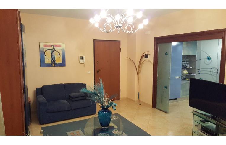 appartamento in vendita ad Aci Castello