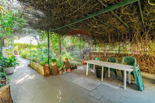 appartamento in vendita ad Aci Castello