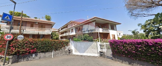 appartamento in vendita ad Aci Castello in zona Cannizzaro