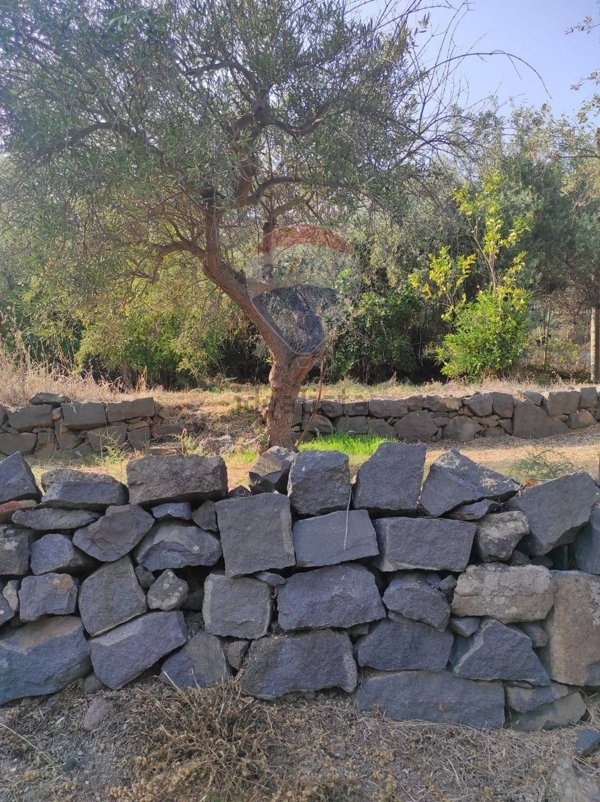 villa in vendita ad Aci Castello