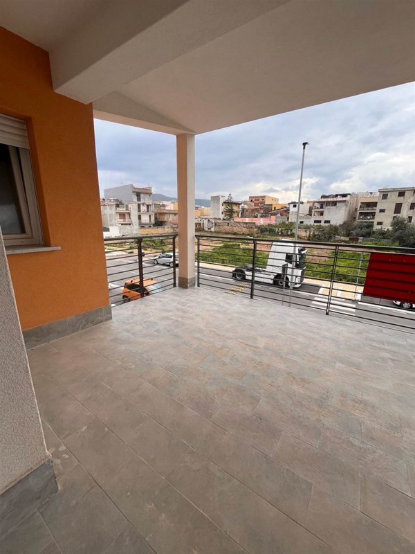 appartamento in vendita ad Aci Castello in zona Ficarazzi