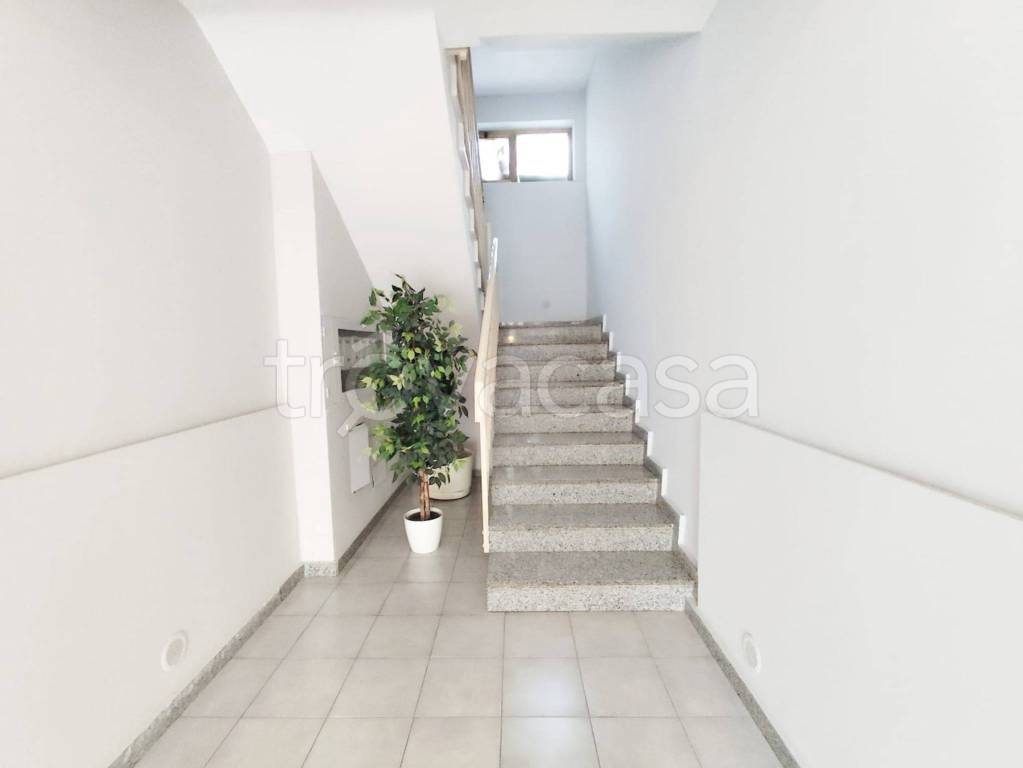 appartamento in vendita ad Aci Castello