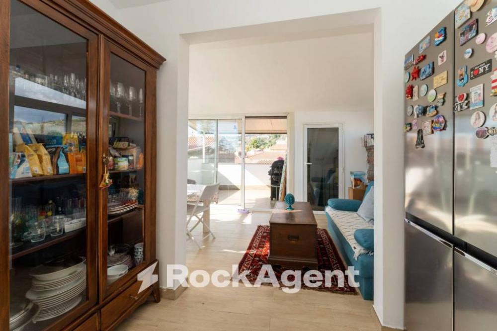 casa indipendente in vendita ad Aci Castello