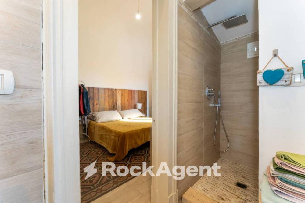 casa indipendente in vendita ad Aci Castello