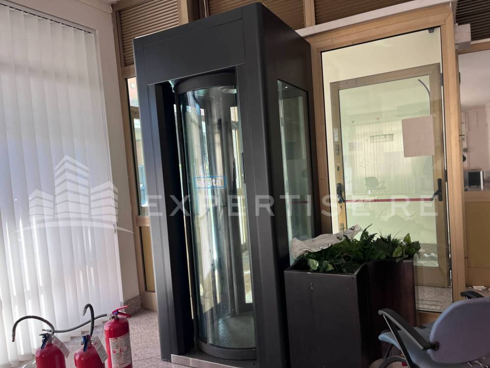 villa in vendita ad Aci Castello in zona Ficarazzi