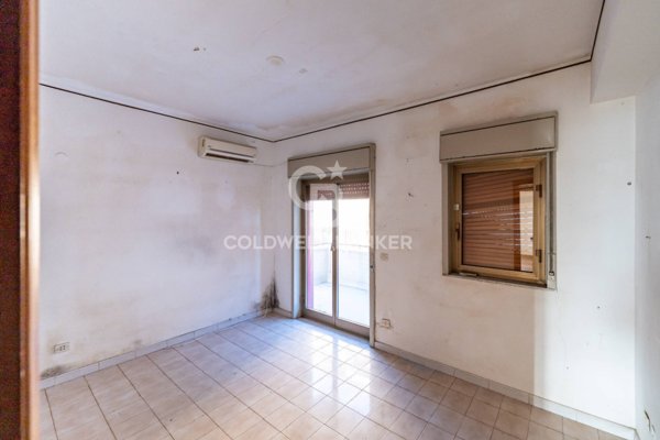 appartamento in vendita ad Aci Castello in zona Ficarazzi