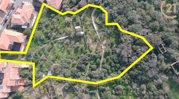 appartamento in vendita ad Aci Castello