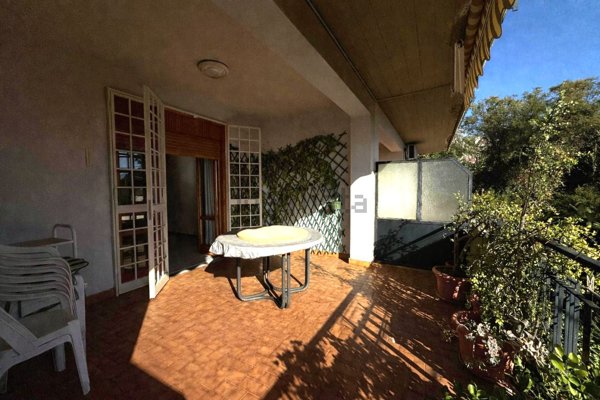 appartamento in vendita ad Aci Castello