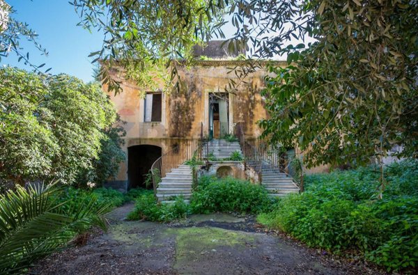 casa indipendente in vendita ad Aci Castello in zona Cannizzaro