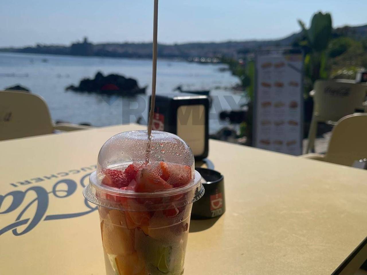 appartamento in vendita ad Aci Castello