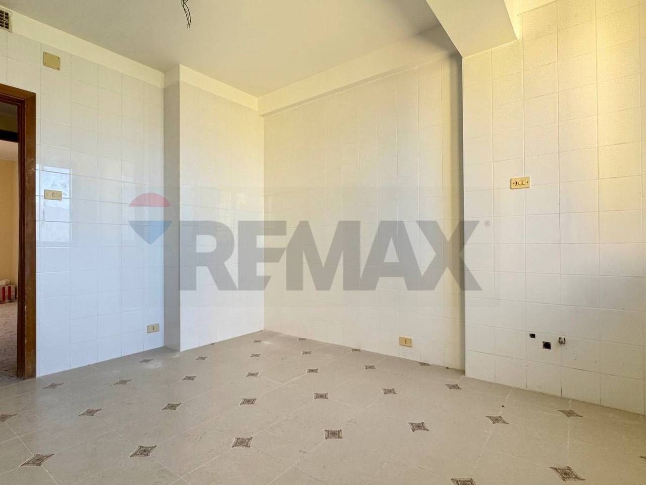 appartamento in vendita ad Aci Castello in zona Ficarazzi