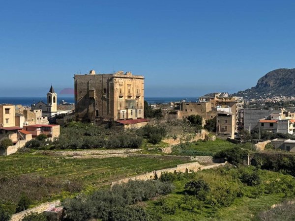 appartamento in vendita ad Aci Castello in zona Ficarazzi