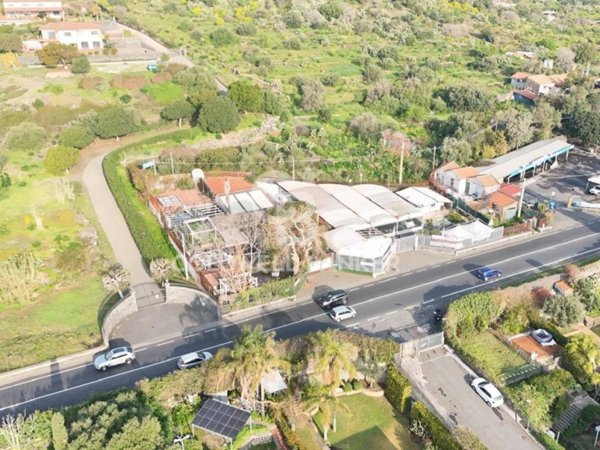 villa in vendita ad Aci Castello