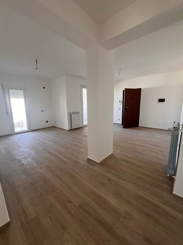 appartamento in vendita ad Aci Castello in zona Ficarazzi