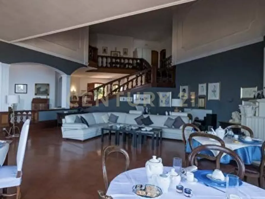 casa indipendente in vendita ad Aci Castello