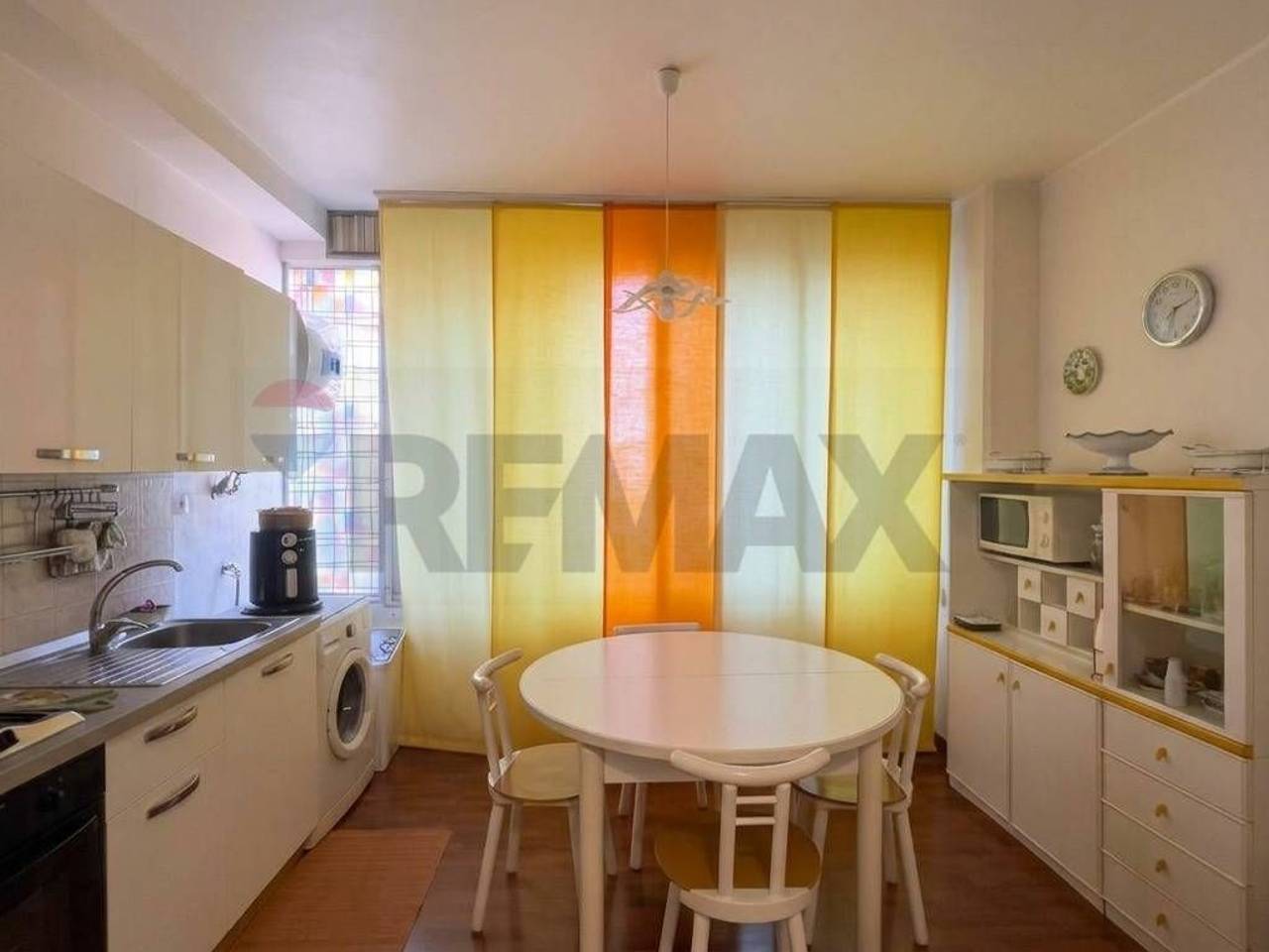 appartamento in vendita ad Aci Castello