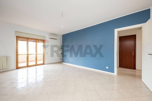 appartamento in vendita ad Aci Castello in zona Ficarazzi