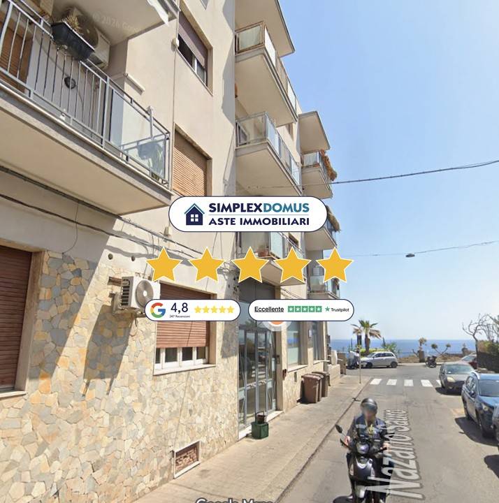 appartamento in vendita ad Aci Castello