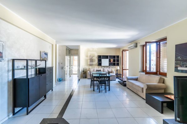 appartamento in vendita ad Aci Castello in zona Cannizzaro