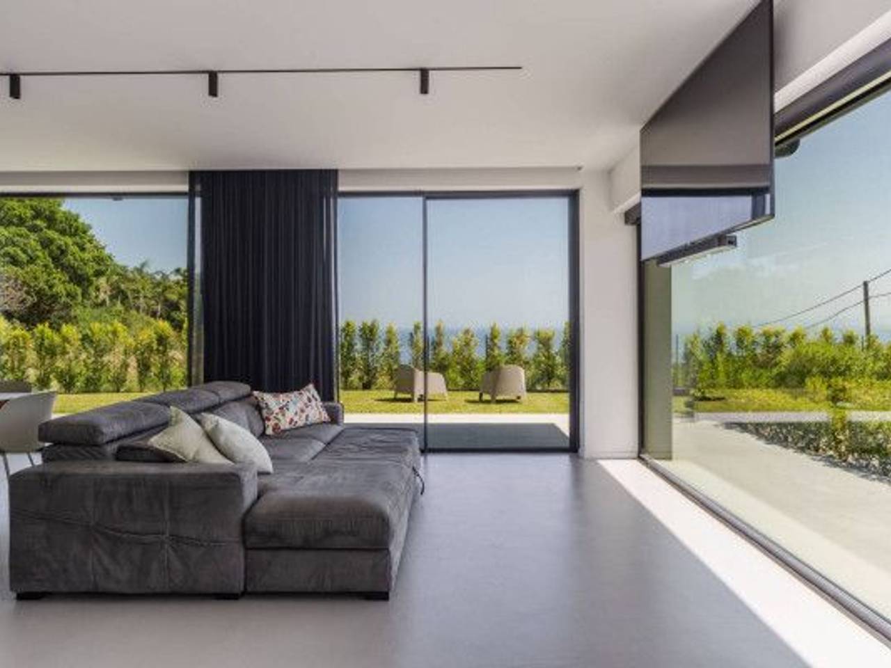 casa indipendente in vendita ad Aci Castello