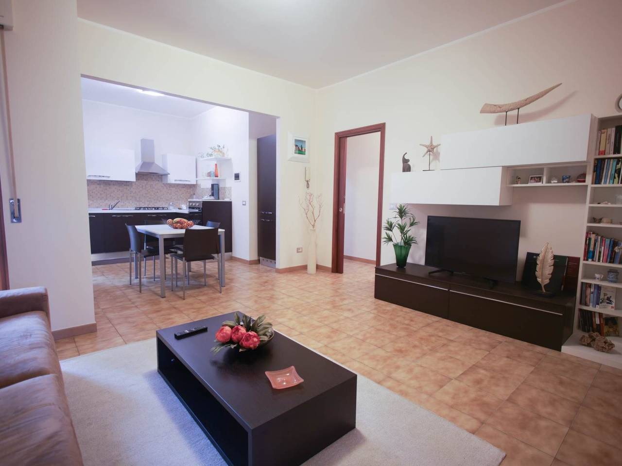 appartamento in vendita ad Aci Castello in zona Ficarazzi