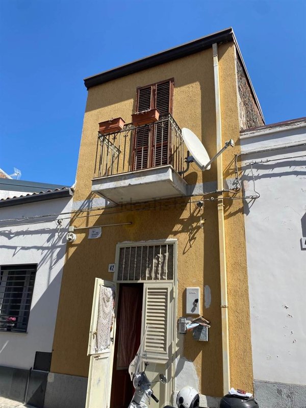 appartamento in vendita ad Aci Castello in zona Cannizzaro