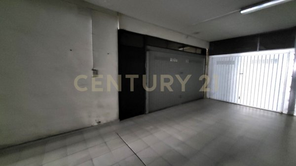 villa in vendita ad Aci Castello in zona Ficarazzi