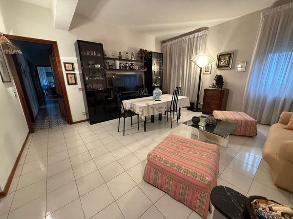 appartamento in vendita ad Aci Castello