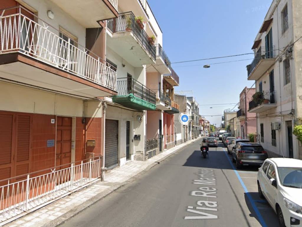 appartamento in vendita ad Aci Castello