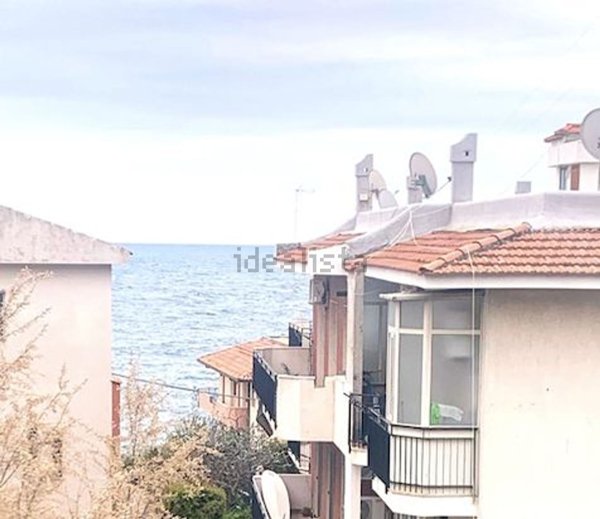 appartamento in vendita ad Aci Castello