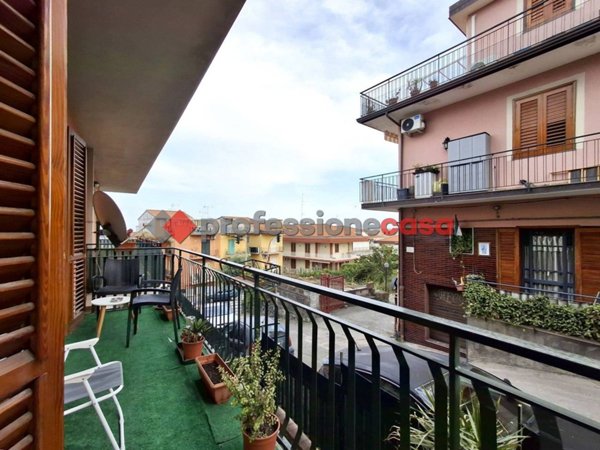 appartamento in vendita ad Aci Castello in zona Aci Trezza