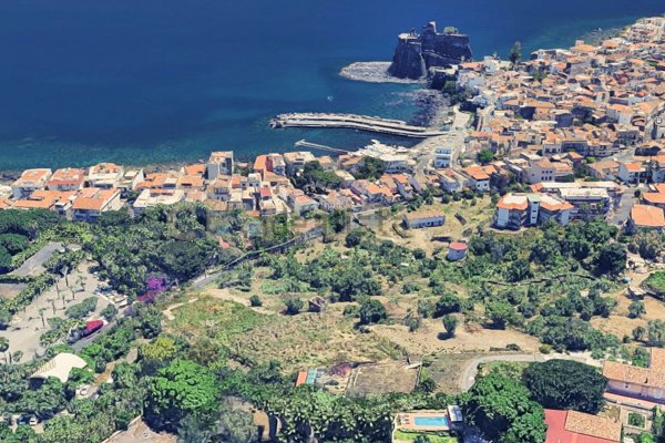 villa in vendita ad Aci Castello