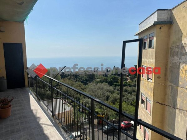appartamento in vendita ad Aci Castello in zona Ficarazzi