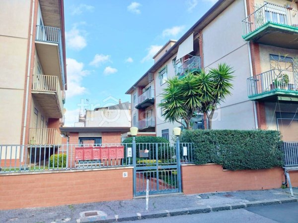 appartamento in vendita ad Aci Castello