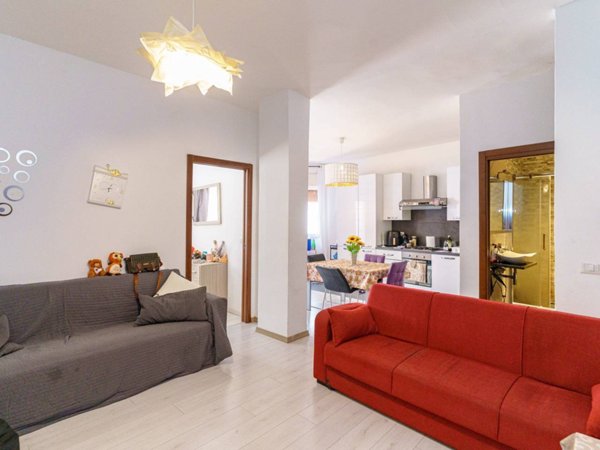 appartamento in vendita ad Aci Castello in zona Aci Trezza