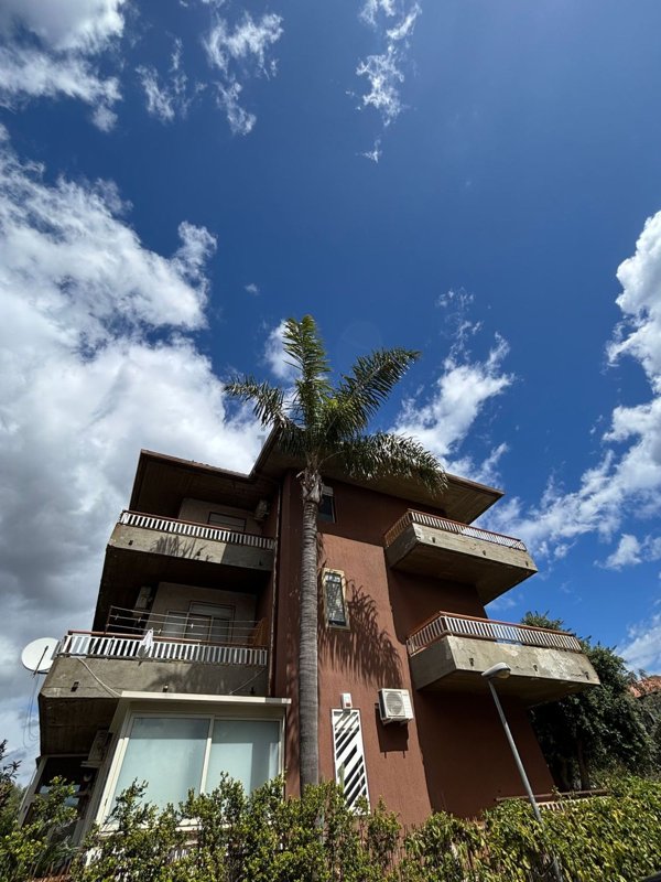 appartamento in vendita ad Aci Castello in zona Cannizzaro