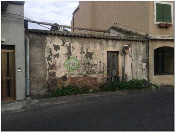appartamento in vendita ad Aci Castello in zona Cannizzaro