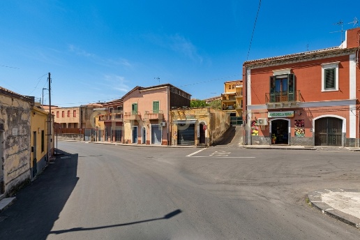 appartamento in vendita ad Aci Castello in zona Ficarazzi