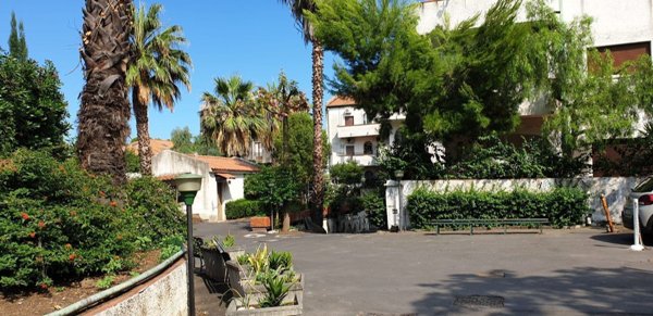 appartamento in vendita ad Aci Castello in zona Aci Trezza