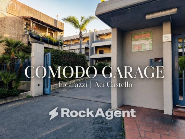 villa in vendita ad Aci Castello in zona Ficarazzi
