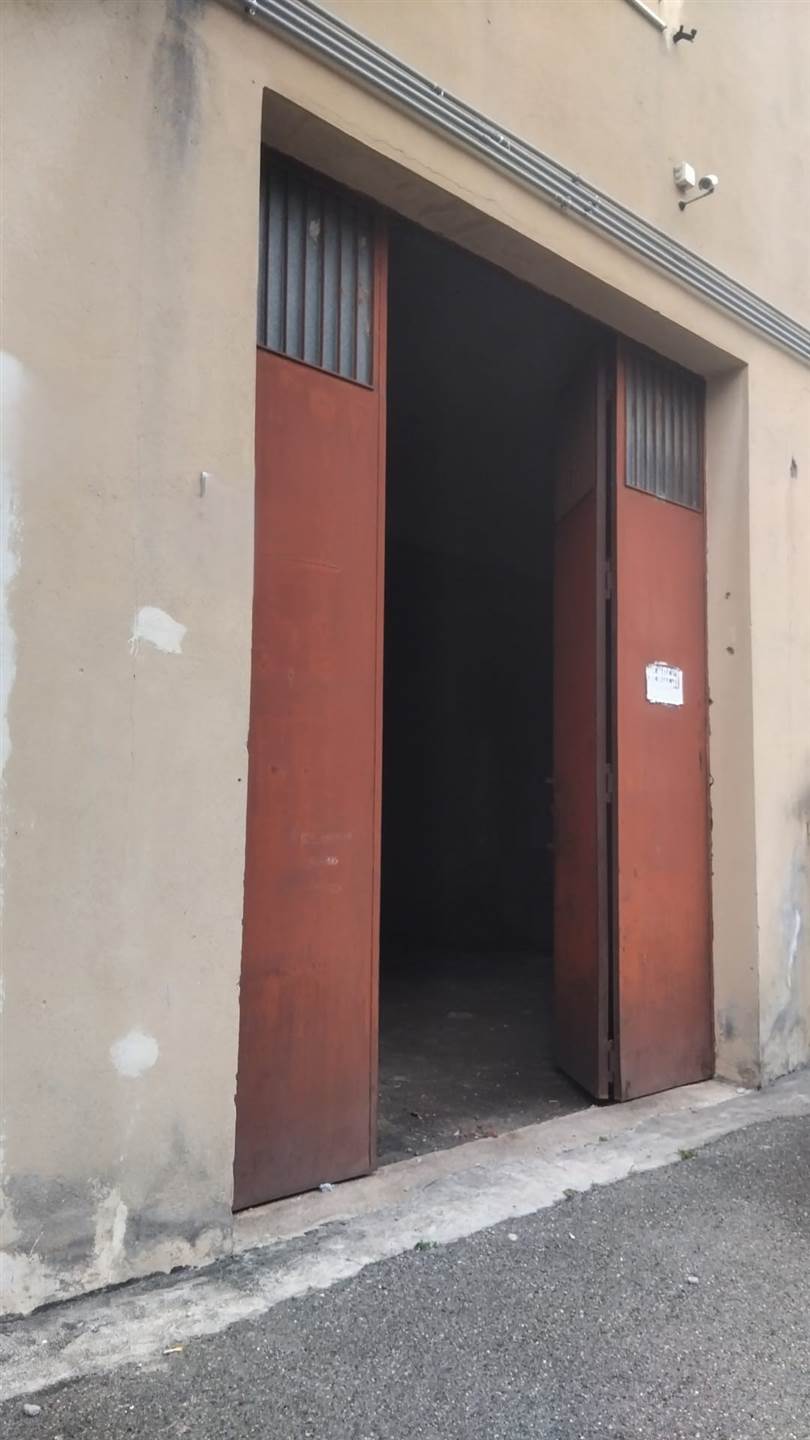 box auto in vendita ad Aci Castello in zona Ficarazzi