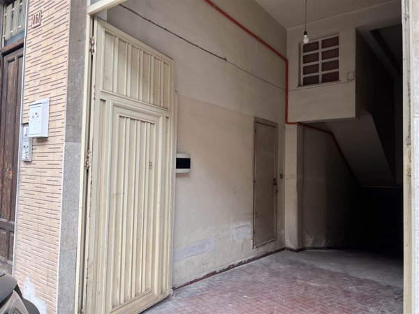 ufficio in vendita ad Aci Castello in zona Ficarazzi