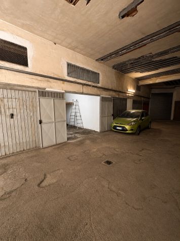 box auto in vendita ad Aci Castello in zona Cannizzaro