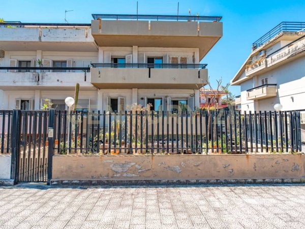 casa indipendente in vendita ad Aci Castello in zona Cannizzaro