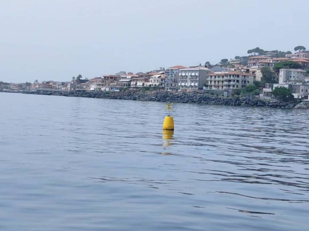 appartamento in vendita ad Aci Castello in zona Aci Trezza