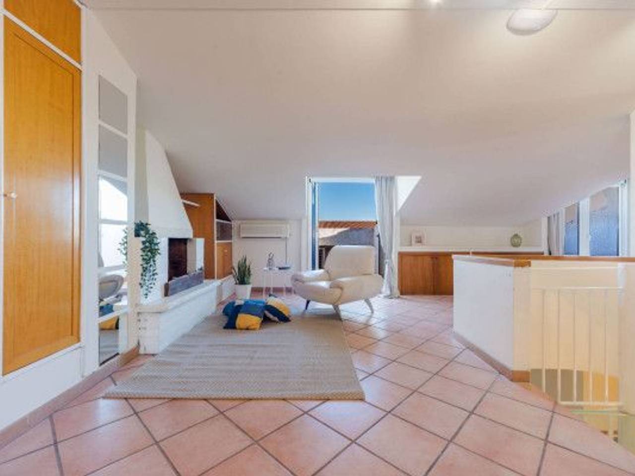 appartamento in vendita ad Aci Castello in zona Ficarazzi
