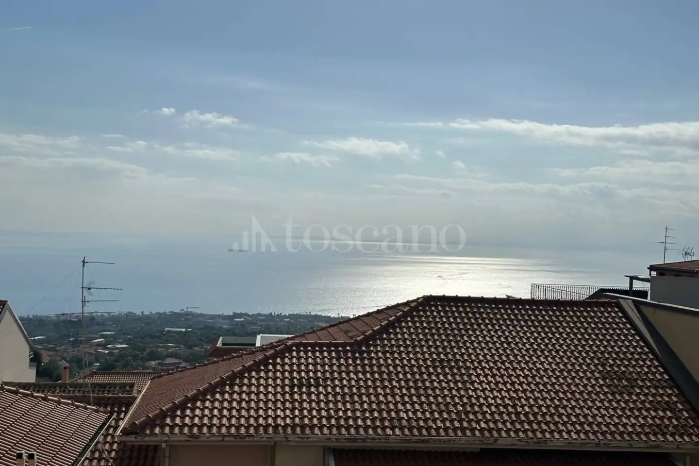 appartamento in vendita ad Aci Castello in zona Ficarazzi